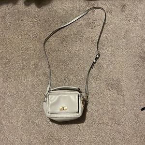 Women’s cross body bag